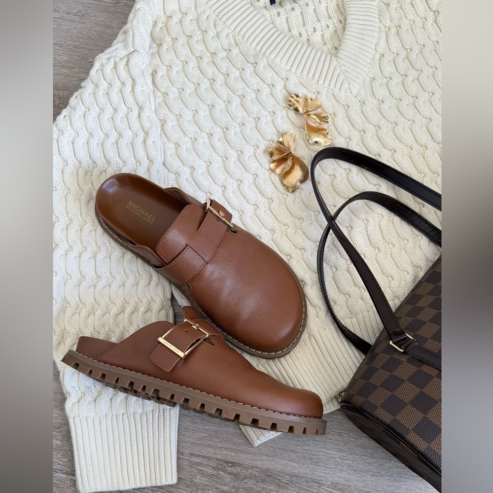 Michael Kors Brown 100% Leather  Clogs Slip-On Shoes with Gold Buckle size 7,5 - Picture 13 of 13